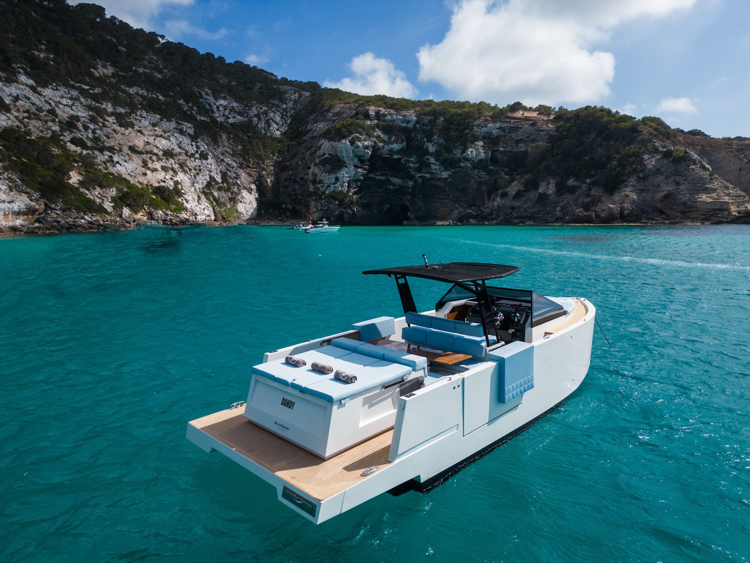 De Antonio D34 Cruiser - Imagen 2