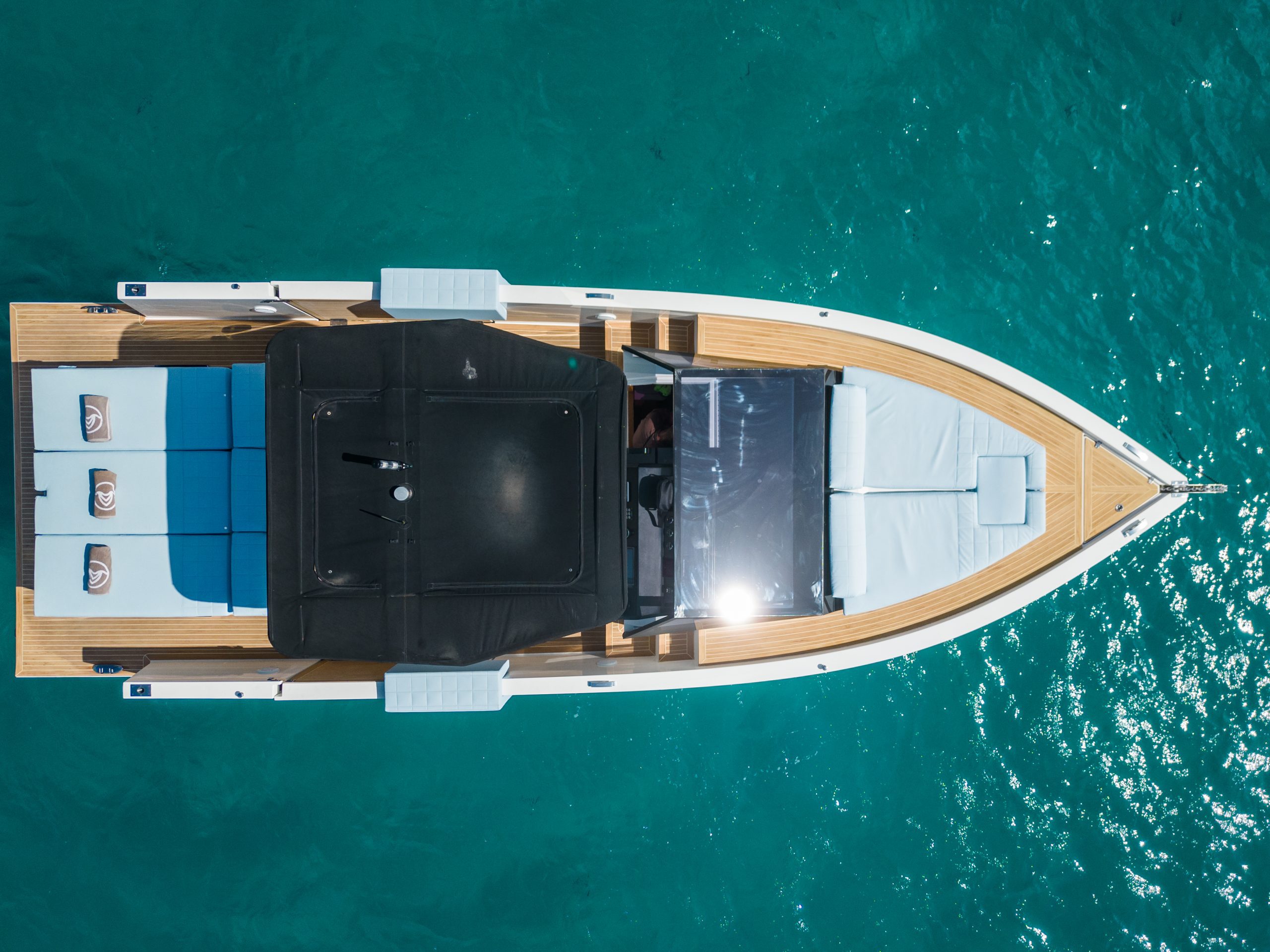 De Antonio D34 Cruiser - Imagen 6