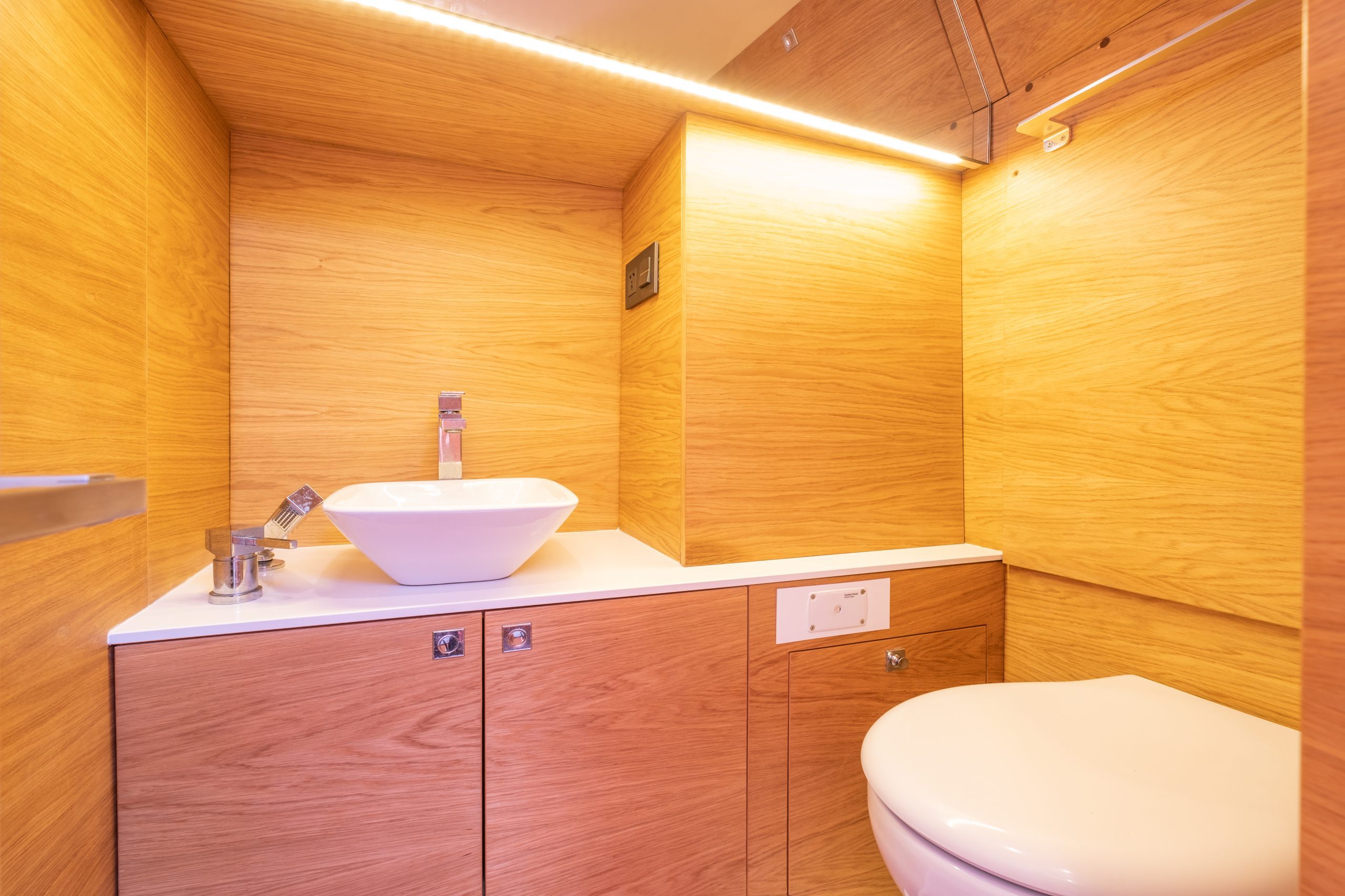 De Antonio D34 Cruiser - Imagen 14