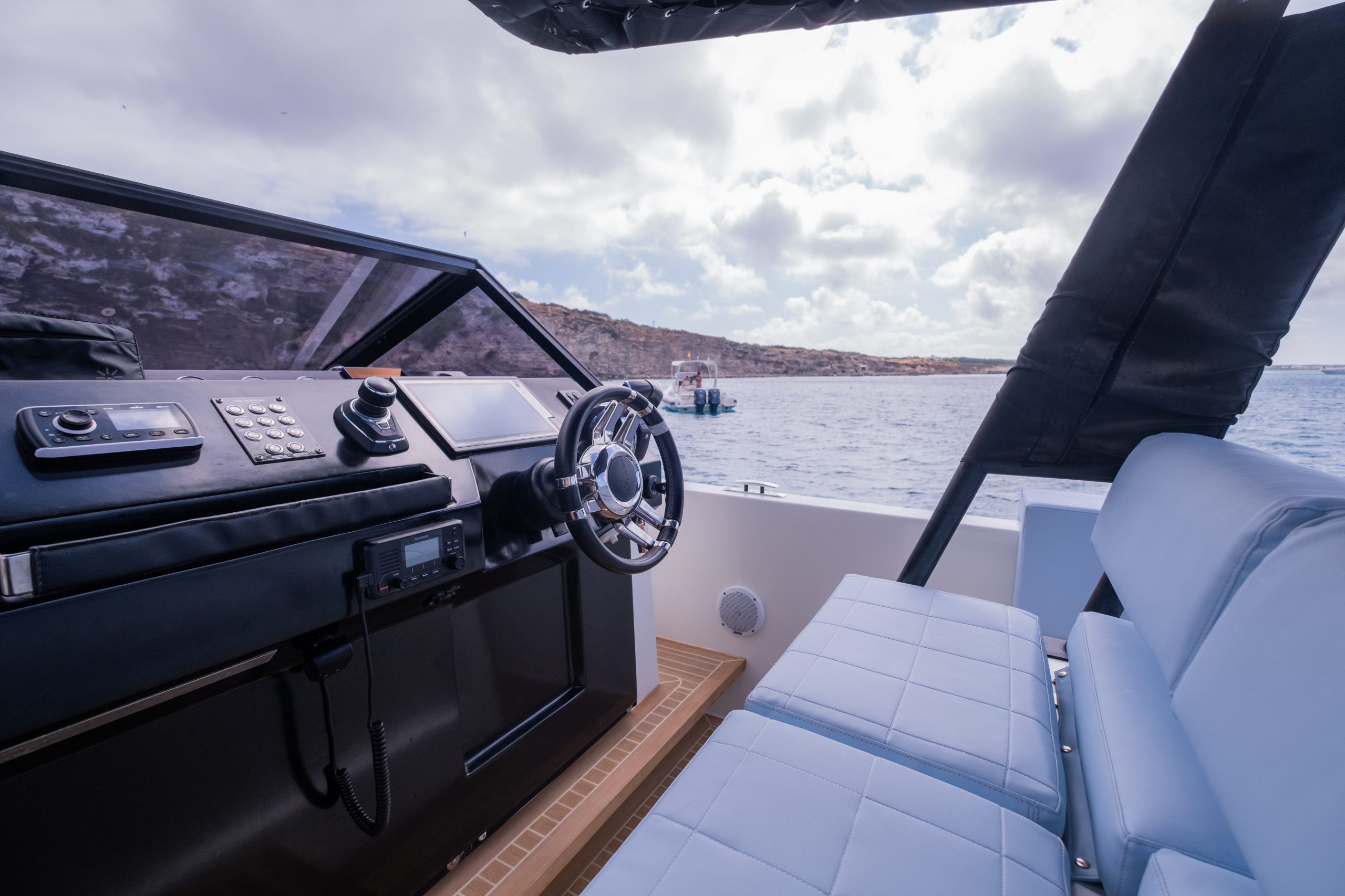 De Antonio D34 Cruiser - Imagen 15